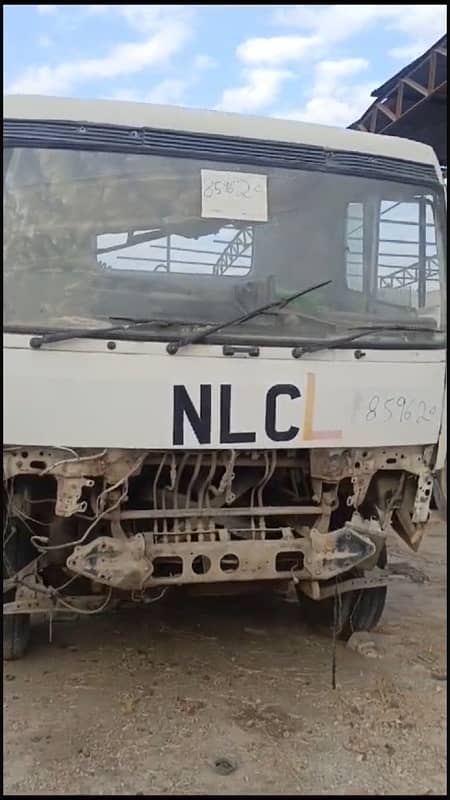 damper truck urgent for sale 1