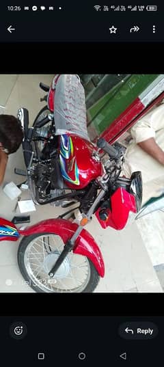 one hand used bike only 5000 km drive scratchless like new