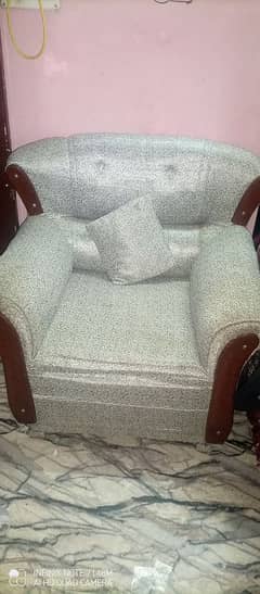 5 seater sofa celan condition