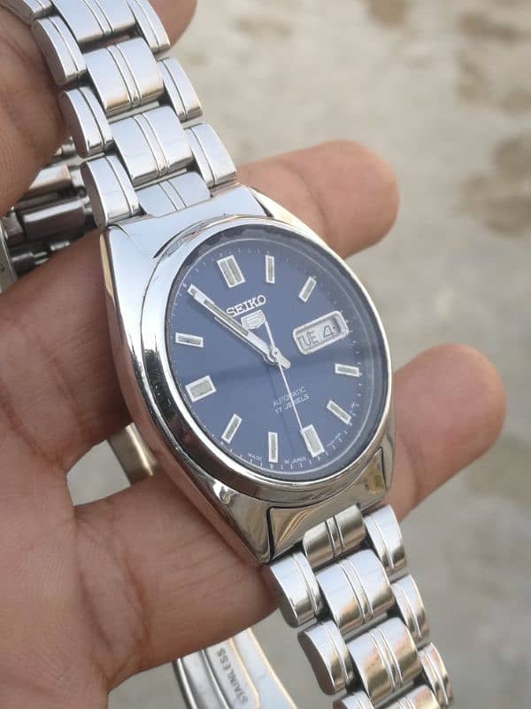 Seiko 5 automatic 0