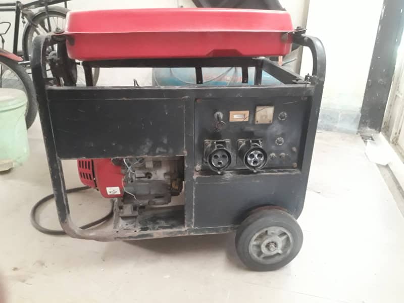 6.5 Kva hyundai fuel and gas generator 4