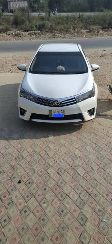 Toyota Corolla Altis 2016 1