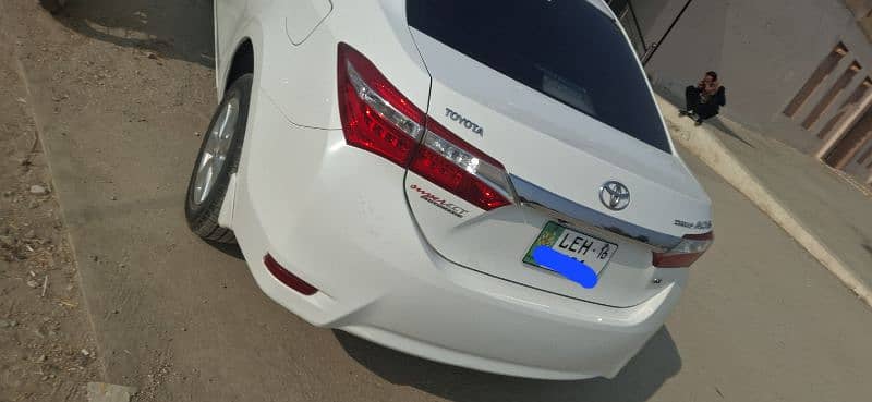 Toyota Corolla Altis 2016 5