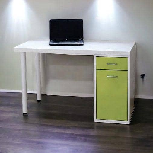 Elegant Wooden Study Table – Simple & Stylish,Modern Space-Saving 3