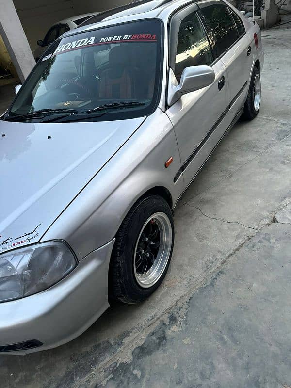 Honda Civic Oriel 2000 4