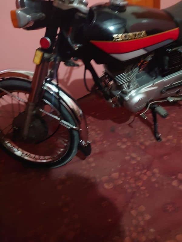 Honda 125 1991 4