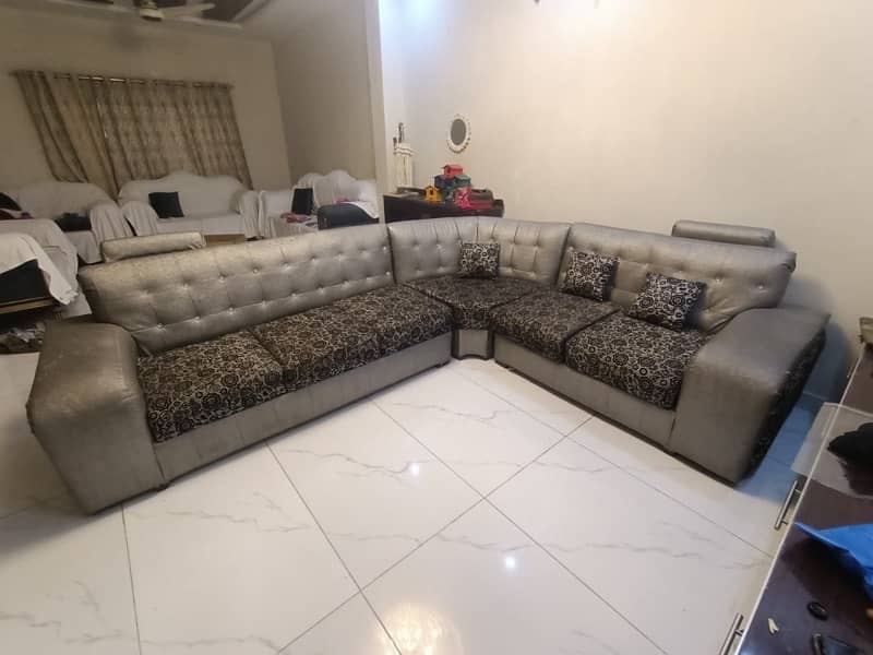 Sofa Set For Sale 0