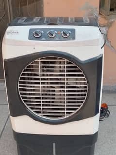 AIR COOLER GOOD CONDITION ( KAMI PAISHI HO JAI GI )