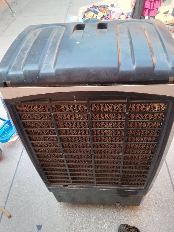 AIR COOLER GOOD CONDITION ( KAMI PAISHI HO JAI GI ) 2