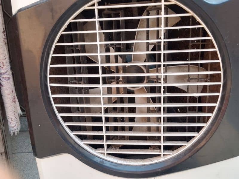 AIR COOLER GOOD CONDITION ( KAMI PAISHI HO JAI GI ) 7