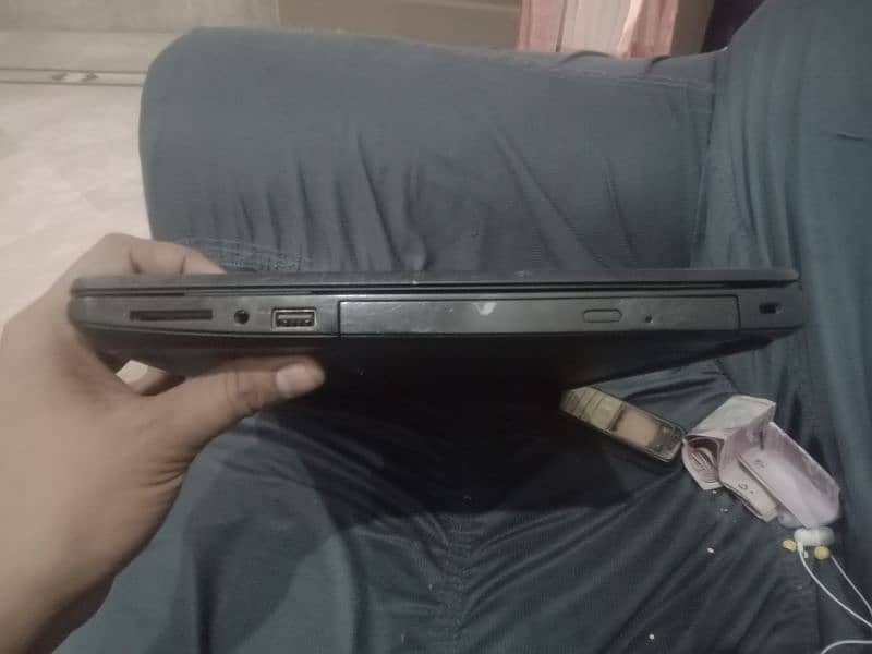 Laptop Core i7  7th generation 2