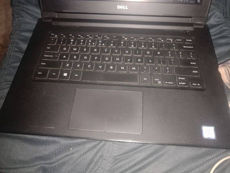 Laptop Core i7  7th generation 10