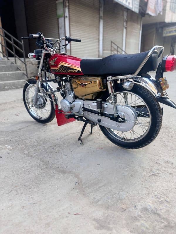 HONDA 125 Gold Edition 4