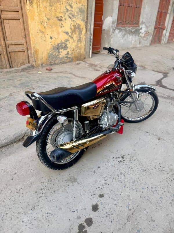 HONDA 125 Gold Edition 8