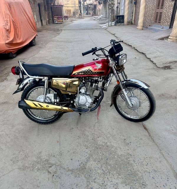 HONDA 125 Gold Edition 11