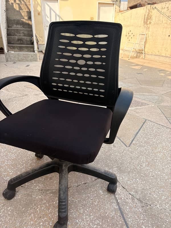 Office Chairs in good condition for sale 0