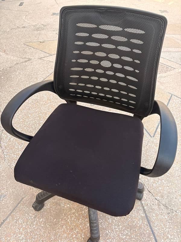 Office Chairs in good condition for sale 6