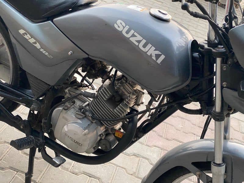 Suzuki GD110S 2