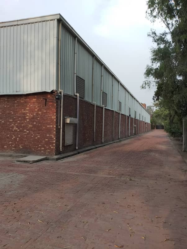 43000 sqft factory or warehouse Available For Rent 0