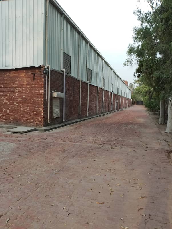 43000 sqft factory or warehouse Available For Rent 1