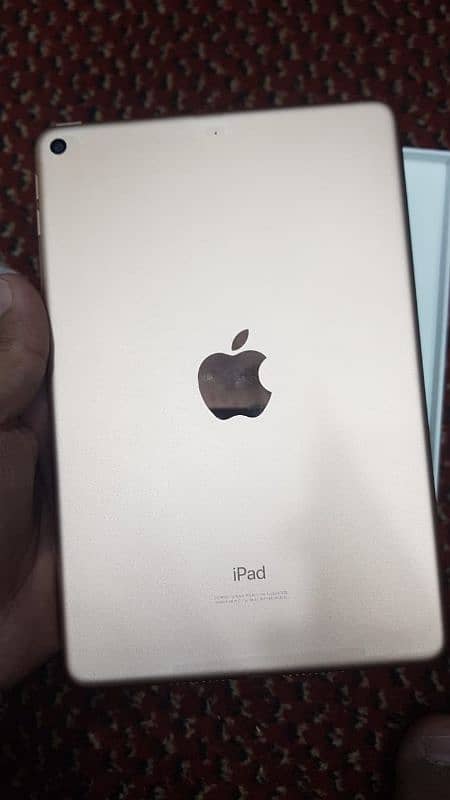 iPad Mini 5 64GB With Full Box # Watsapp. 03274706406 0