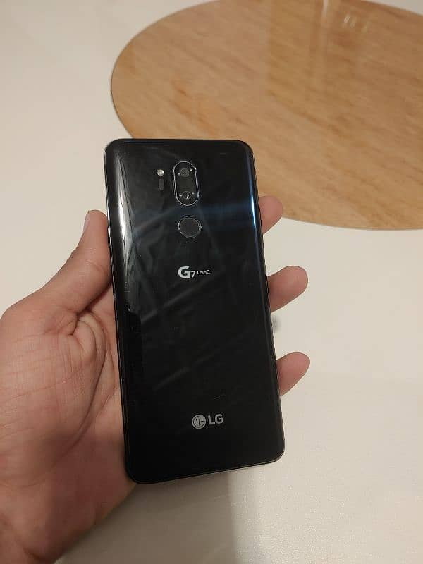 LG G7 4/64  gaming phone 0