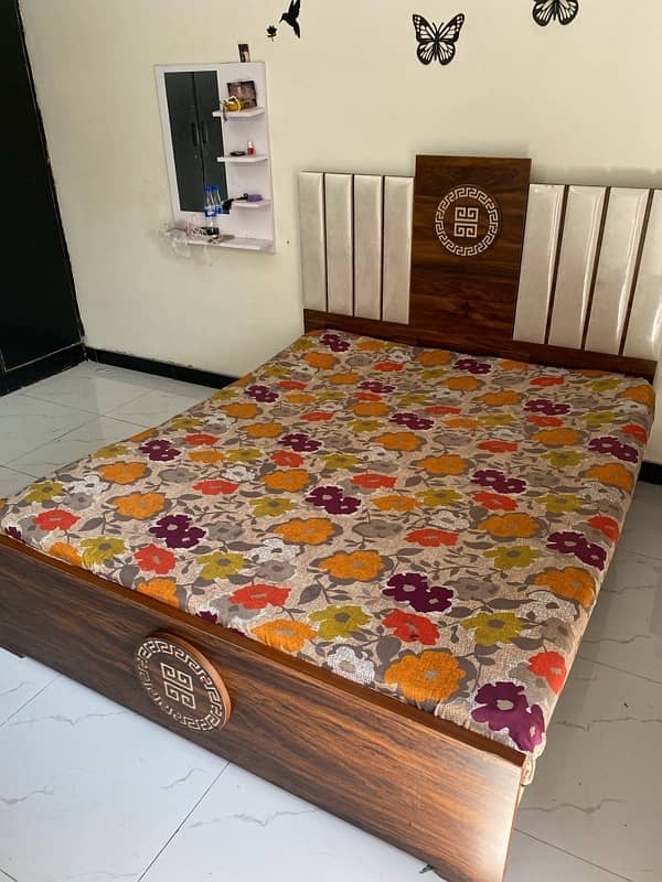 Queen size Versace design bed | Slightly Used 3