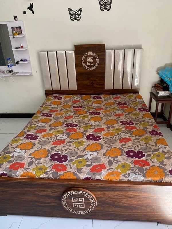 Queen size Versace design bed | Slightly Used 4