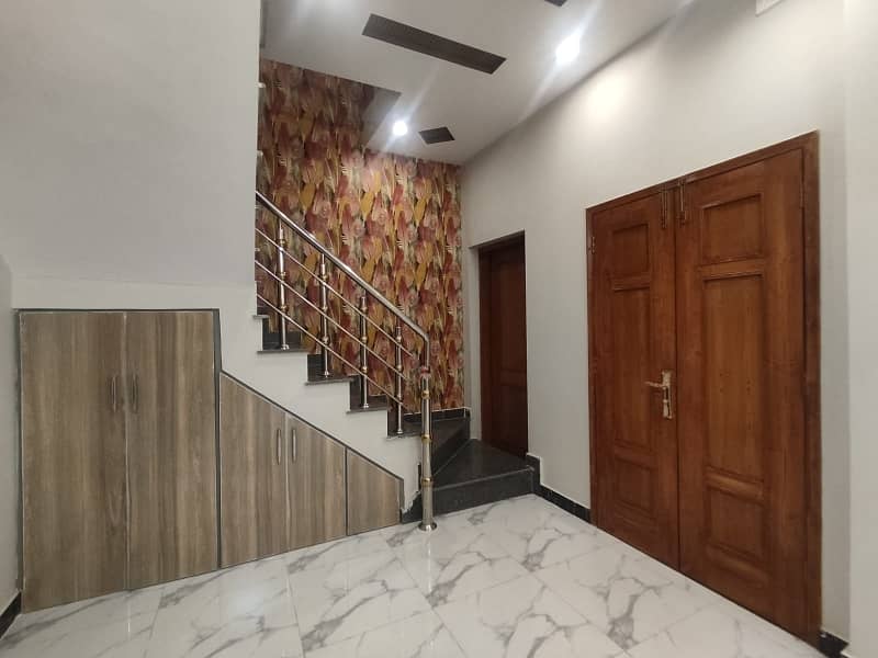 House Of 10 Marla For rent In Bahria Town - Sector E 7