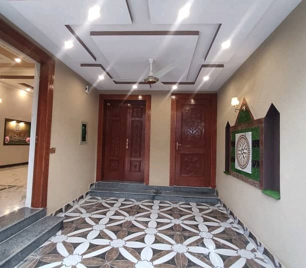 Idyllic House Available In Bahria Town - Sector E For rent 7