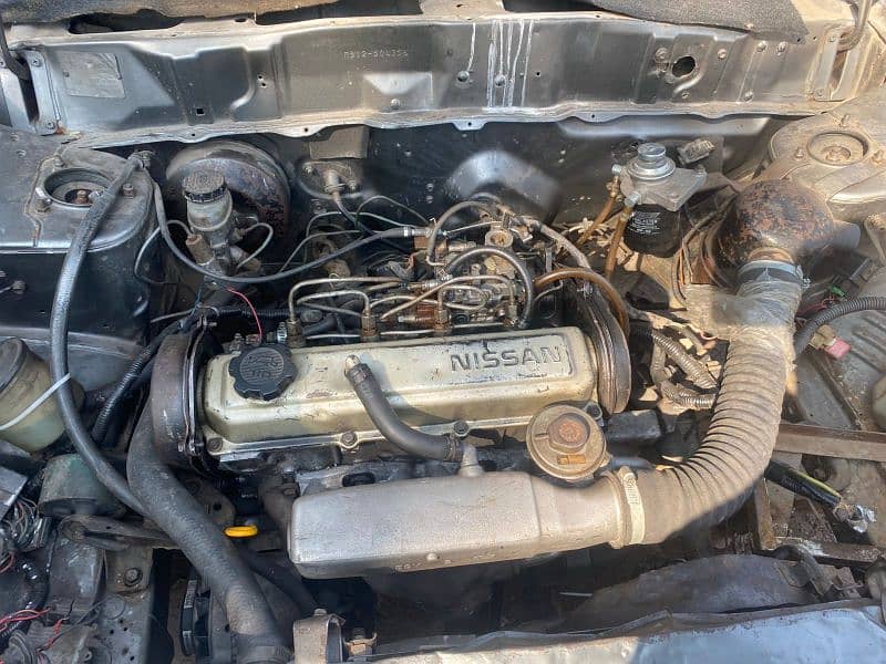 Nissan Sunny Diesel Engine 16 Valve CD 17  with gear Box And Fitting 1