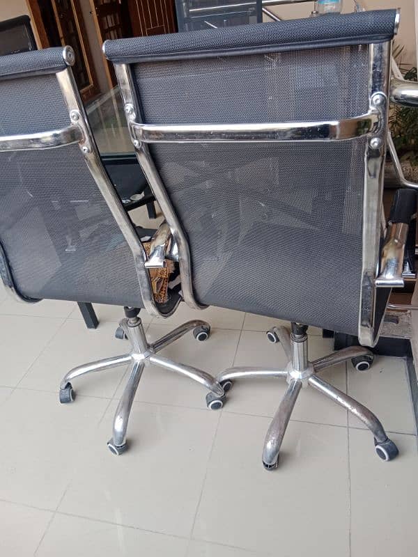 Office Chairs available UpTo 10% off 0