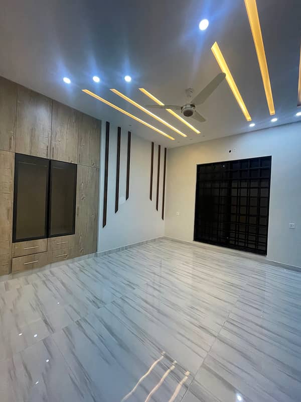 1 Kanal House For Sale In Engineers Town 14