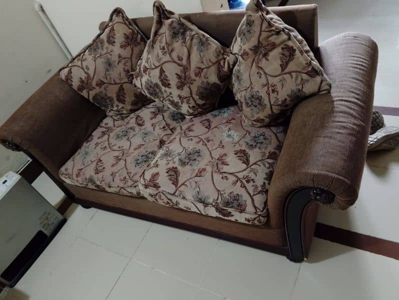 6 seater sofa 4