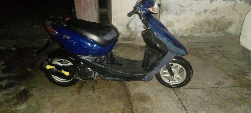 Honda Dior Scooty 49cc 4