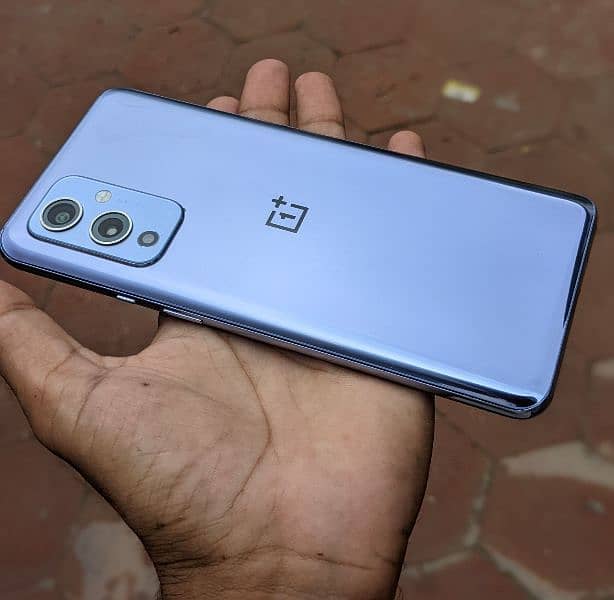 OnePlus 9 1