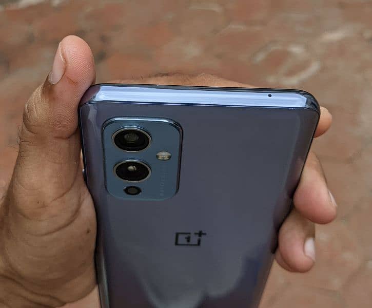 OnePlus 9 5