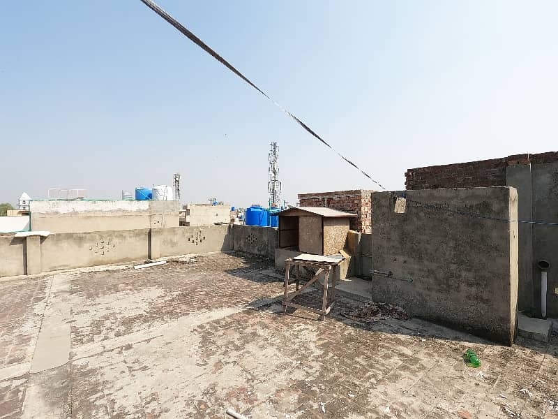 A Prime Location Building Of 6 Marla In Lahore 10