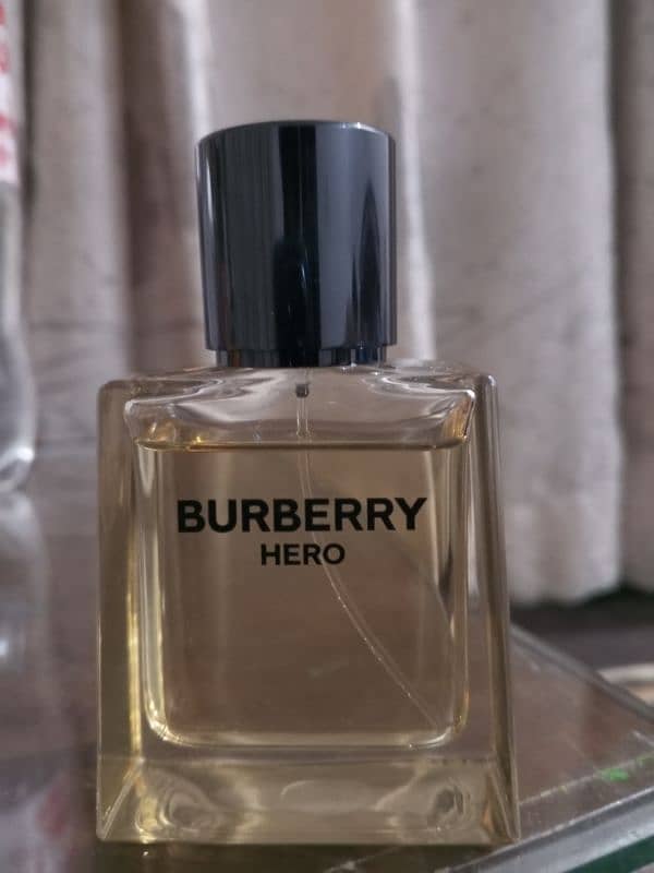 Burberry Hero 0