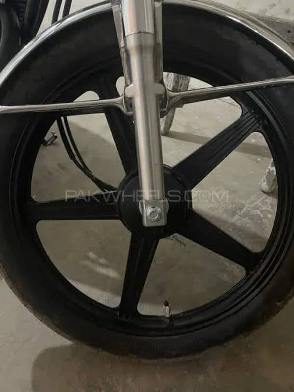 Alloy rim forsale 0