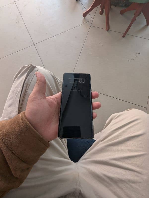 Samsung note 8 with box 2