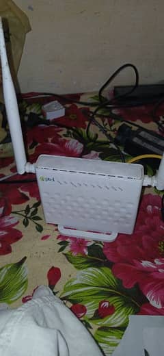 PTCL PTA APPROVED DSL ROUTER for sharing