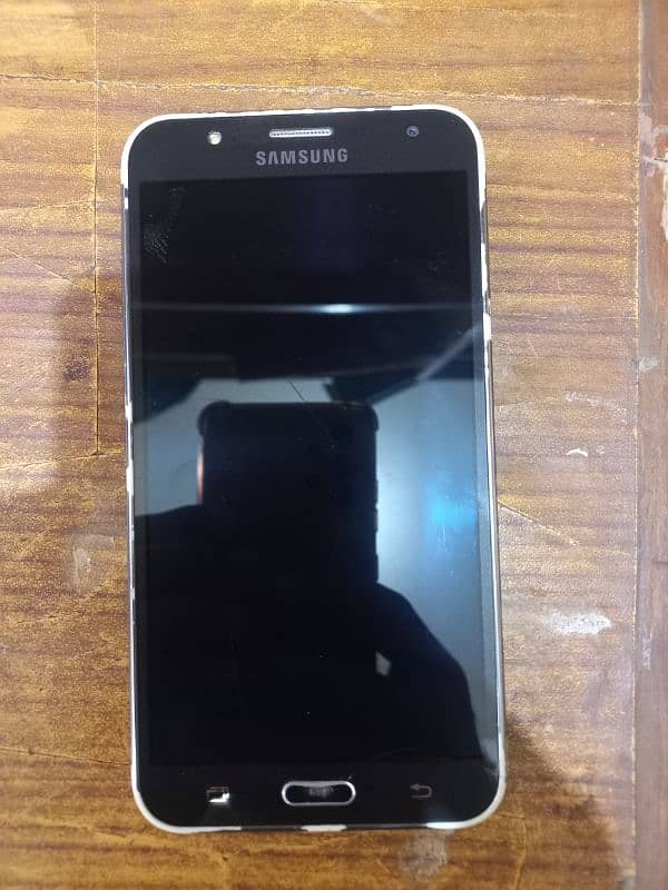 Samsung galaxy J7 for sale 0