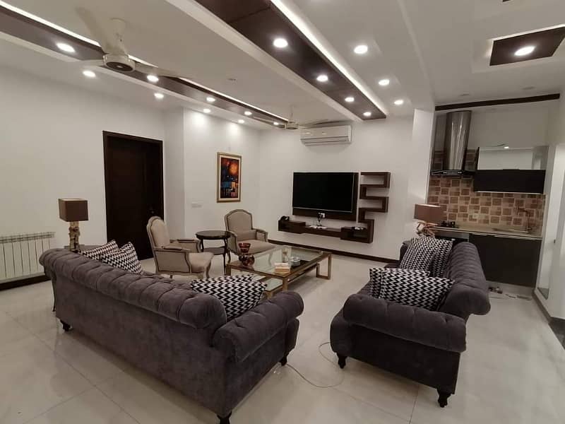 10 Marla Modern Design House For Rent In DHA Phase 5 Lahore. 8