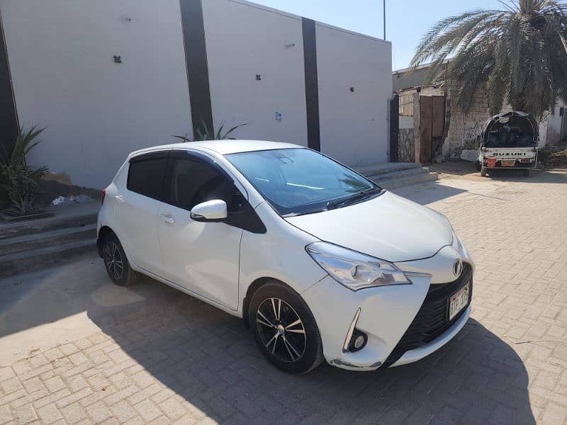 Toyota Vitz 2018 9