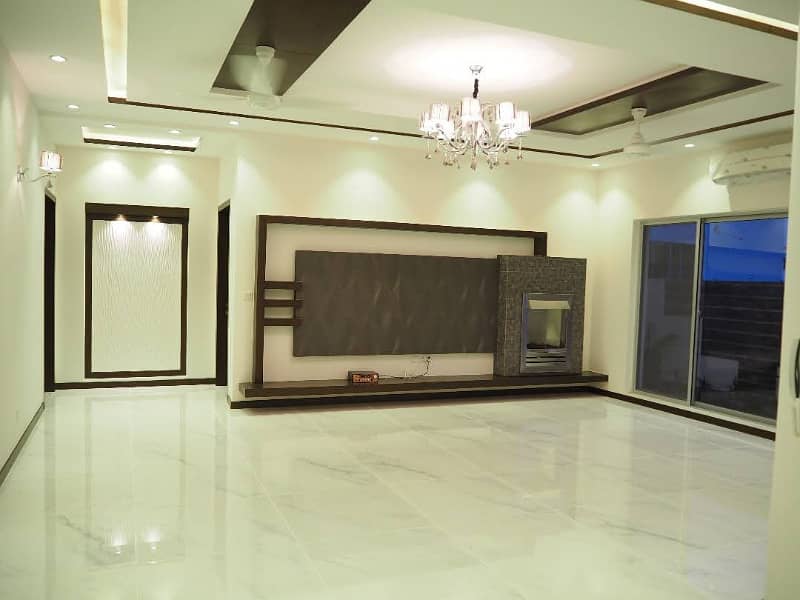 10 Marla Modern Design House For Rent In DHA Phase 1 Lahore. 2