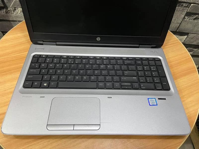 Core i5 7th 15.6 Laptop 8gb 256gb ssd Probook 650 G3 2