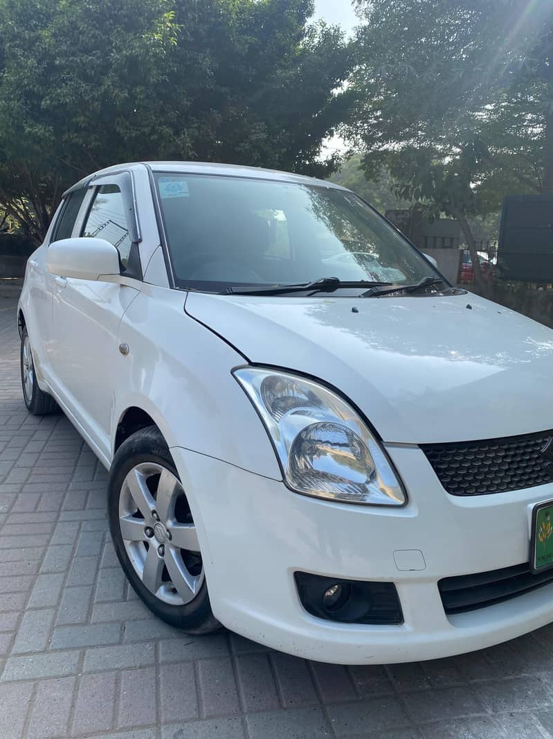 Suzuki Swift 2011 Total Genuine 3