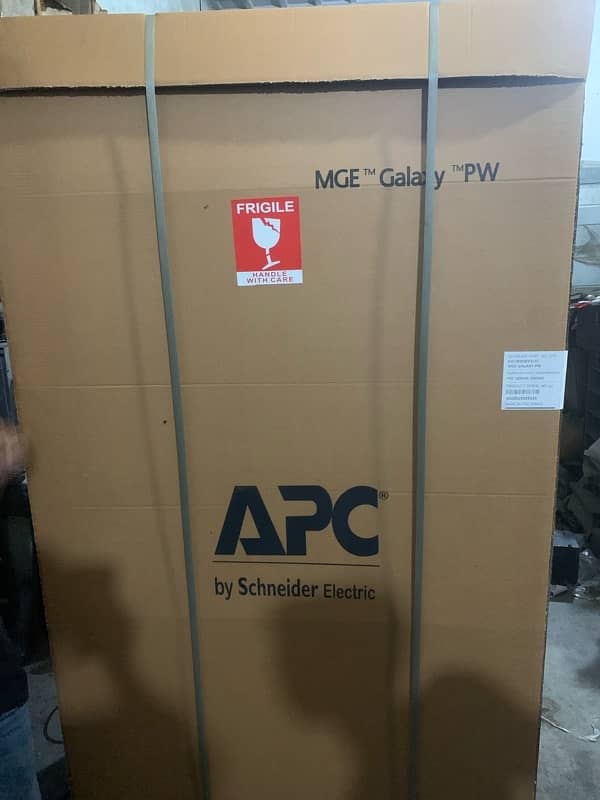 Apc SUVT 20 kva three phase in/out online ups 7