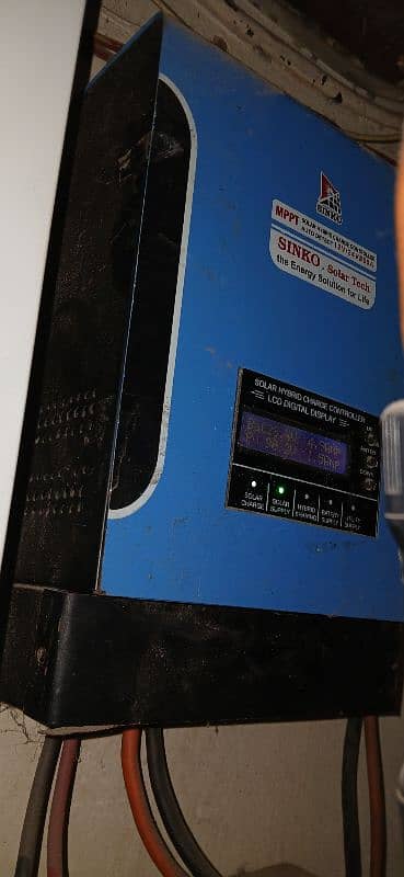 Sinko MPPT Solar Charge Controller 60A 2